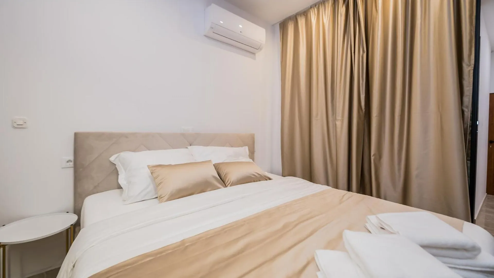 Daire Emperor'S Residence Luxury Room - Unique Unesco Site Split Hırvatistan